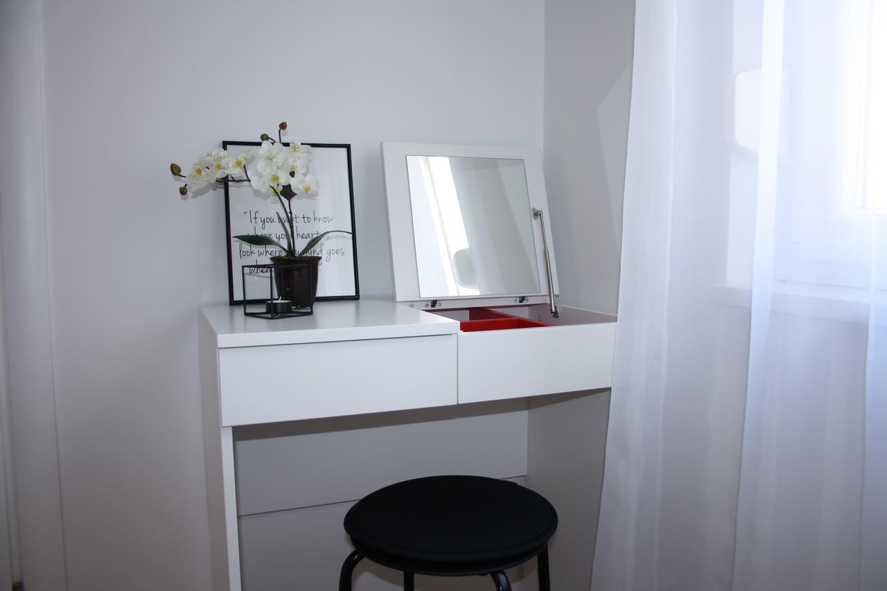 Apartment One Vision Split Exterior foto